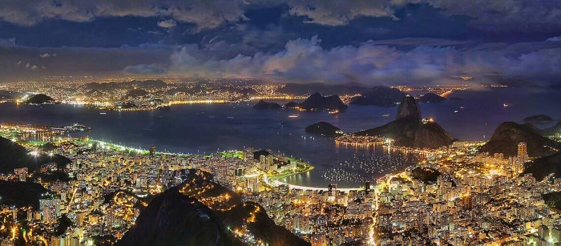 1024px-Rio_De_Janeiro_-_Rafael_Defavari