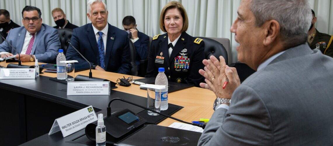 BRASILIA, Brazil (Nov. 23, 2021) -- U.S. Army Gen. Laura Richardson, commander of U.S. Southern Command, meets with Brazilian Defense Minister Walter Braga Netto and Chief of the Joint Armed Forces Staff, Gen. Laerte de Souza Santos. Richardson visited Brazil Nov. 22-24 to meet with defense leaders to discuss security cooperation. (Photo courtesy U.S. Embassy Colombia)